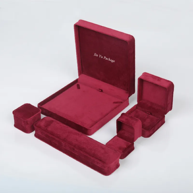 Custom Velvet Jewelry Boxes